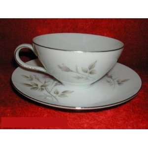  Citadel Elizabeth #1498 Cups & Saucers