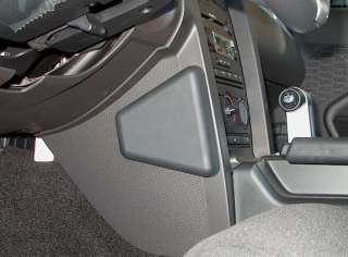 1999   2010 FORD MUSTANG CONSOLE KNEE LEG SUPPORT PAD  
