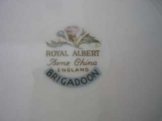 Royal Albert England BRIGADOON Bone China 9 1/2 Open Vegetable 