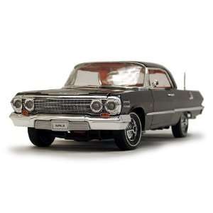  118 1963 Chevrolet Impala Hard Top   Black Toys & Games