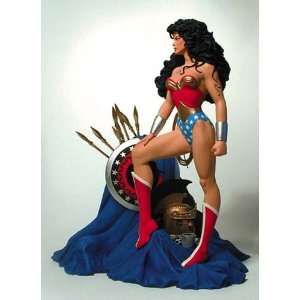   Woman Porcelain Statue Based on Brian Bolland Designs Toys & Games
