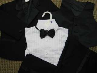 Newborn Boys 5 Piece Tuxedo Outfit Small 0 6 M Black  