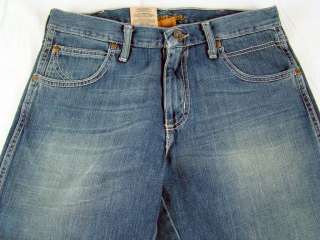 Mens Western Wrangler Retro Boot Cut Premium Patch Jeans NWT 33 x 32 $ 