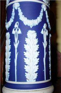   Wedgwood Jasperware Spill Vase Acanthus Leaves & Lily of the Valley