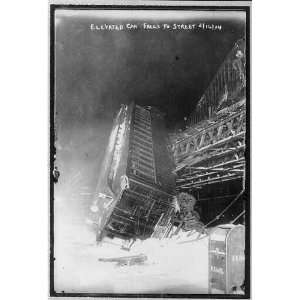  Photo Streetcars   Elevated car falls to street 1914
