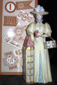2002 AVON Mrs Albee Award Figurine Presidents Club MIB  
