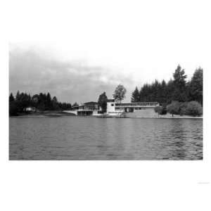  Lake View of Gaffneys Lake Wilderness Resort   Maple 