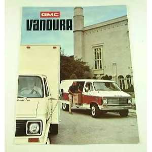  1975 75 GMC VANDURA Van BROCHURE G2500 G1500 G3500 