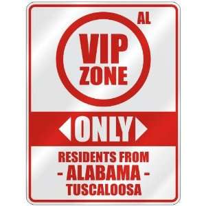   ZONE  ONLY RESIDENTS FROM TUSCALOOSA  PARKING SIGN USA CITY ALABAMA