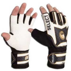  Select Futsal Goalie Gloves