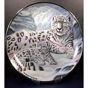 Snow Leopards Collectors Plate