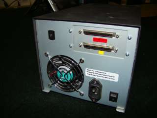 HP StorageWorks 257321 002 External SDLT 320 Tape Drive  