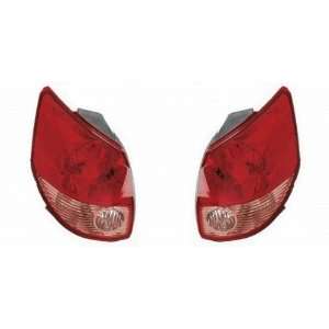  OE Replacement Toyota Matrix Driver Side Taillight Lens 