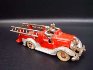 Hubley 1934 Cast Iron Toy Fire Truck Engine & Ladders  