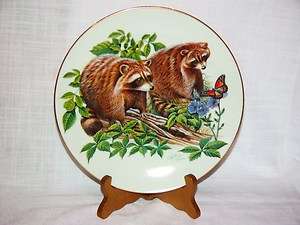 Natures Heritage Collectable Plate Richard Timm Raccons  