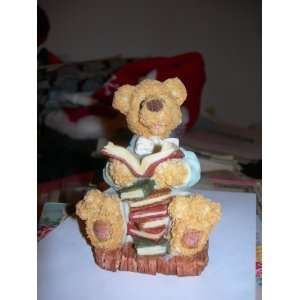  Brown Teddy Bear in School Reading Books Resin Figurine 