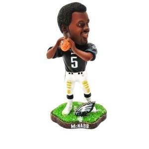   Forever Collectibles NEW IN BOX FOOTBALL BOBBLE HEAD 8 bobblehead