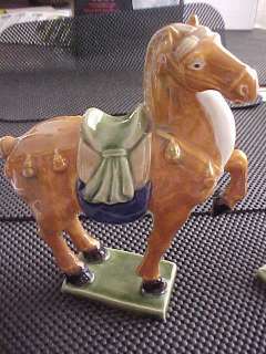 Chinese Tang San 8 1/2 Medium CAI Ceramic Horse Statue Tri Color 