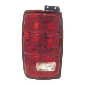  97 00 FORD EXPEDITION Left Tail Light Driver (1997 97 1998 