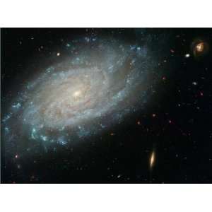 Hubble Space Telescope Astronomy Poster Print   Spiral Galaxy NGC 3370 
