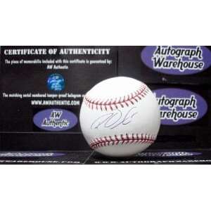  Roy Oswalt Signed Ball   Autographed Baseballs Sports 