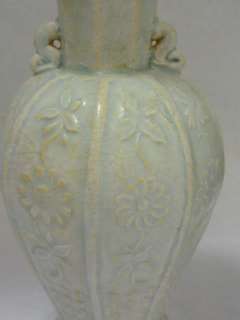 Chinese Antiques (Yingqing) Song Dynasty Carved Vase  