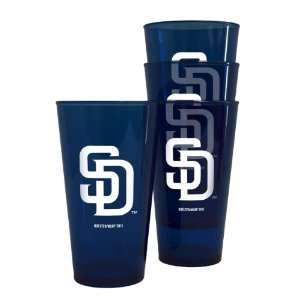   Boelter Plastic Pint Cups 4 pack   San Diego Padres