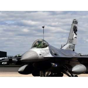  F 16 Fighting Falcon Taxis Out for a Training Mission 