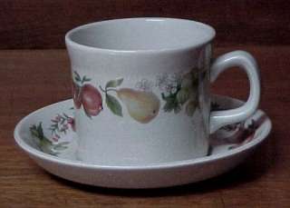 Wedgwood Cup & Saucer   Quince   England   Fruit Ring  