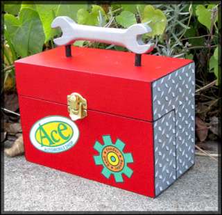   around this custom hand made tool box tote which fits nicely with