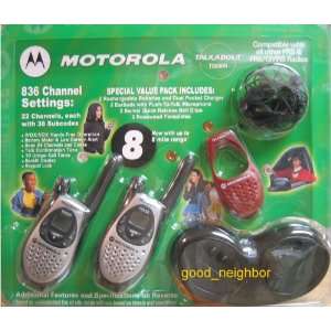  Motorola 8 Mile GMRS / FRS TALKABOUT T5530LR 2 Way Radio 