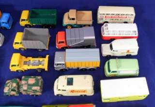 MATCHBOX and HOT WHEELS Collectibles Late 1960s   Lot of 43 Mini Cars 
