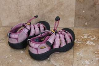 KEEN girls sandals waterproof rugged outdoor shoes size 10 toddler 