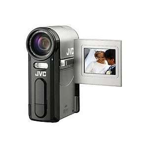  JVC Everio GZ MC100US Digital Media Camera with 4GB 