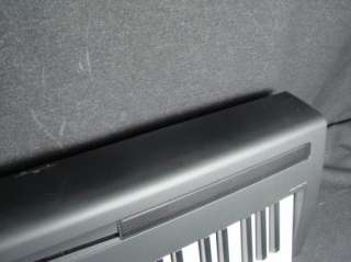   95B 88 Key Electric Piano Keyboard P95 B w/ Sustain Pedal  
