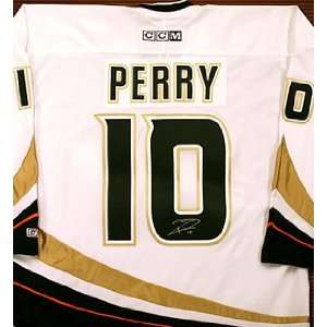  Corey Perry Memorabilia Signed Replica Hockey Jersey 
