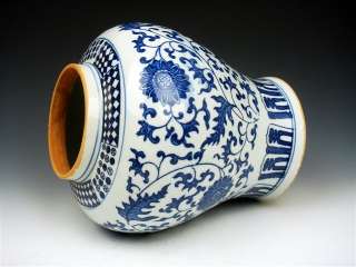 Ship From U.S* Blue&White Flowers Painted Large Porcelain Ginger Jar 