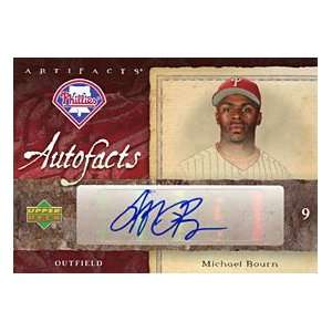 Michael Bourn Autographed / Signed 2007 Upper Deck Card