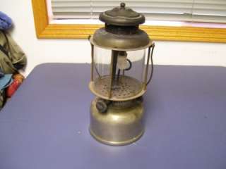 Vintage Coleman Model Q L Air O Lantern in very nice condition  