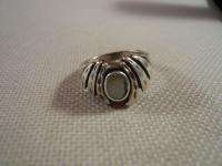 SILVER STERLING MODERNIST MOTHER OF PEARL OVAL RING CREST DESIGN RING 
