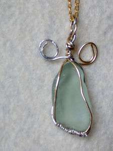 HANDCRAFTED HAWAII SEA GLASS & WIRE ART PENDENT JEWELRY  