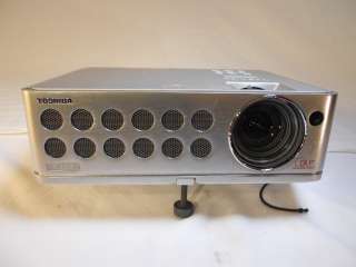 Toshiba (TDP D2) DLP Projector 032017170230  
