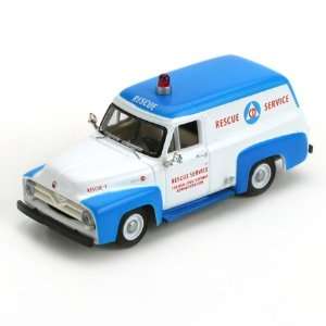   26486 1955 Ford F 100 Panel Truck Civil Defense HO scale Toys & Games