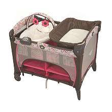 Graco Pack N Play Travel Play Yard with Newborn Napper Station DLX 