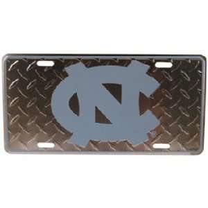 NCAA North Carolina Tar Heels Diamond Plate Car Tag  