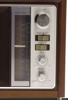 Sony ICF 9740W Vintage Audiophile Analog Table Radio AM/FM 115V 