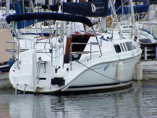   loa 263 wide 811 beam sail in comfort in Sailboats   Motors