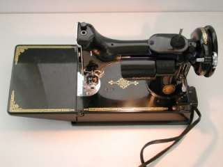1952 Singer Sewing Machine 221 1 Featherweight ~ SN AL184832 ~ Case 