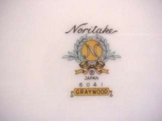 Noritake Graywood   8  5pc Place Settings Ser 8 40pc  