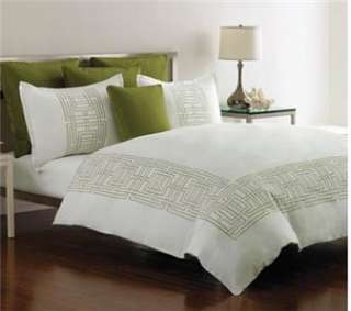 Nicole Miller Home Argos Apple Bed Set   Full / Queen Duvet & 2 